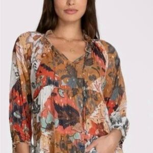 The NWT Johnny Was L Claire Tiered Silk Tunic 
MSRP $250